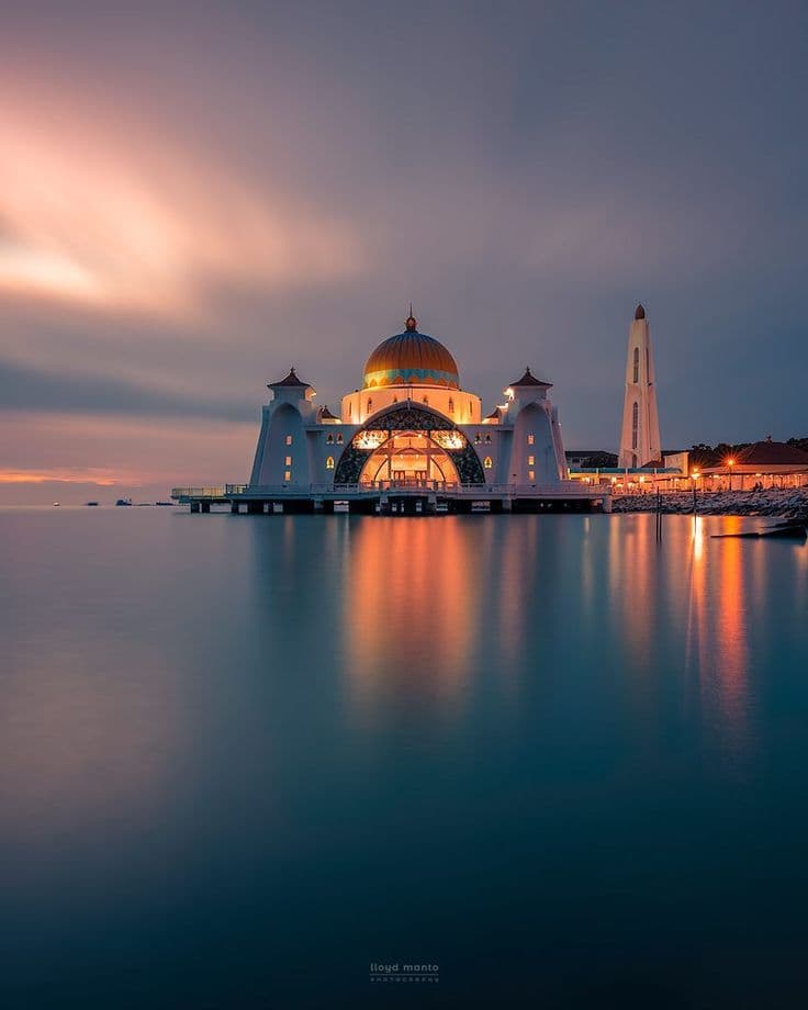 Explore the Malaysia