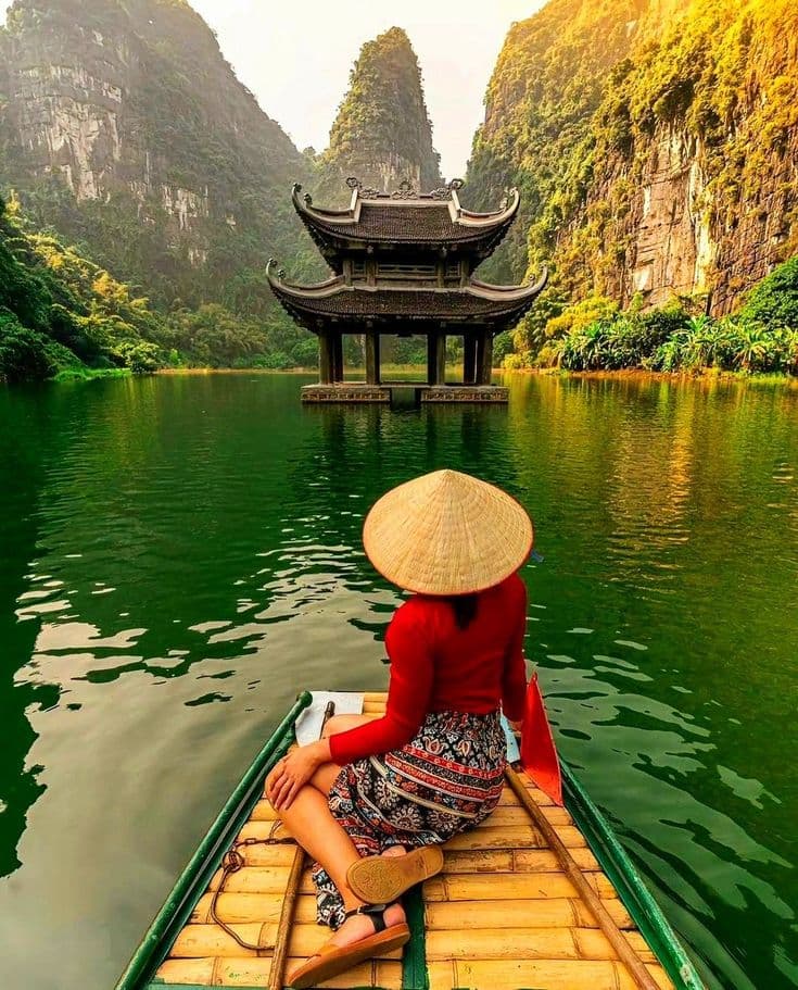Hanoi - Halong Bay Day Cruise - Danang