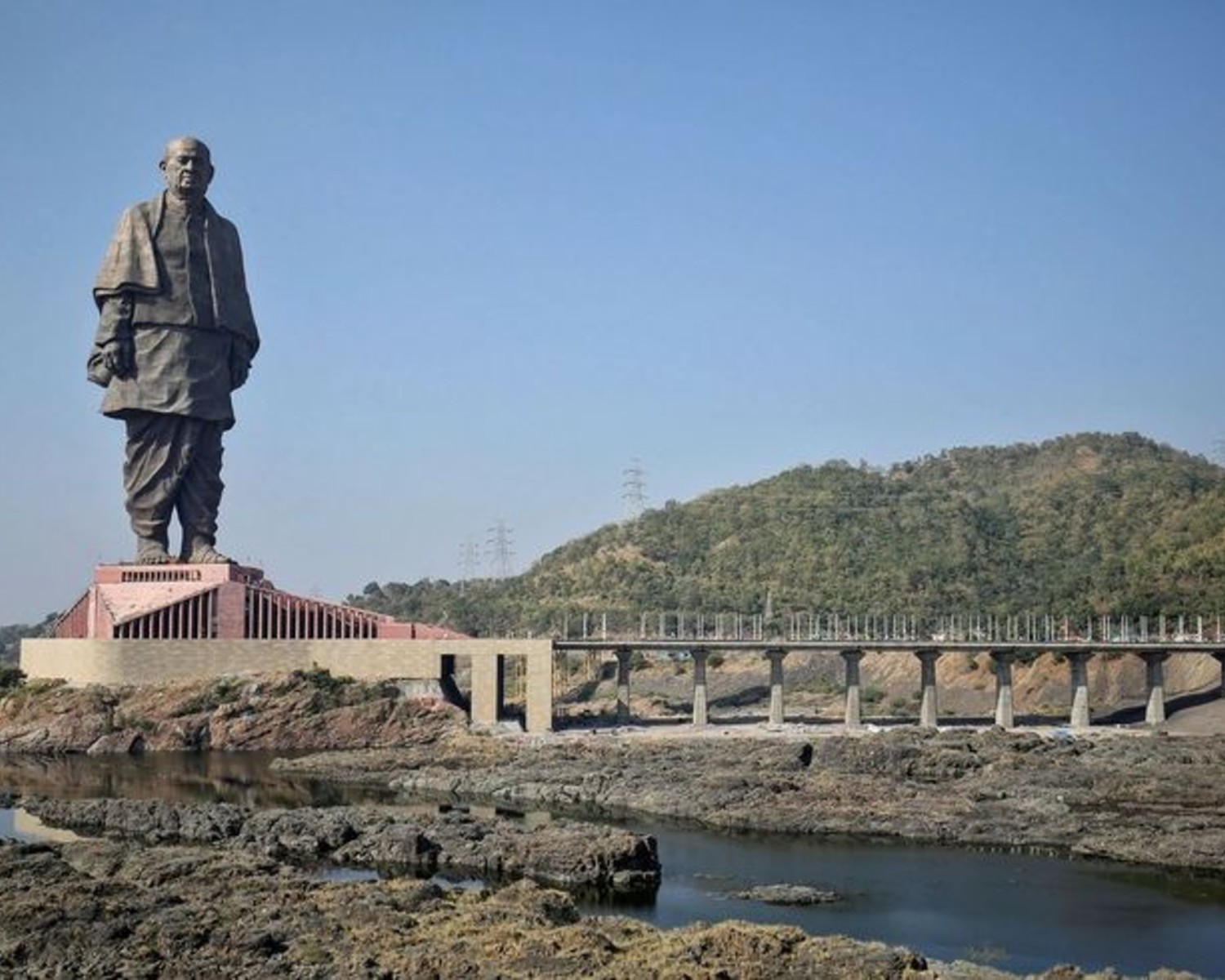 Statue of Unity towering over Narmada valley